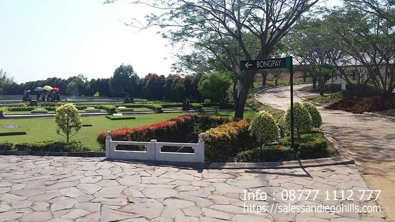 Foto makam Mansion Bong Pi di san diego hills memorial park