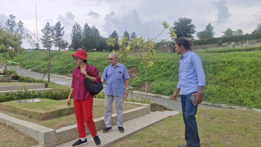 Membeli lahan makam untuk persiapan Pre-Need, San Diego Hills